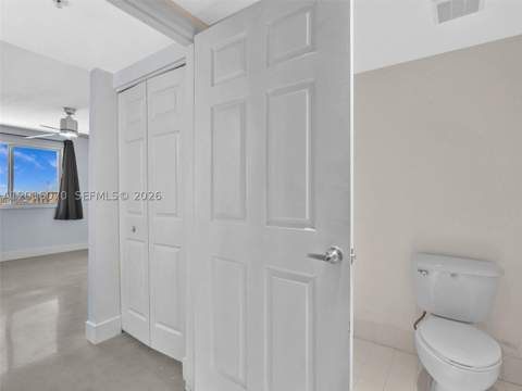 816 NW 11th St 1208, Miami FL - photo 23 of 43