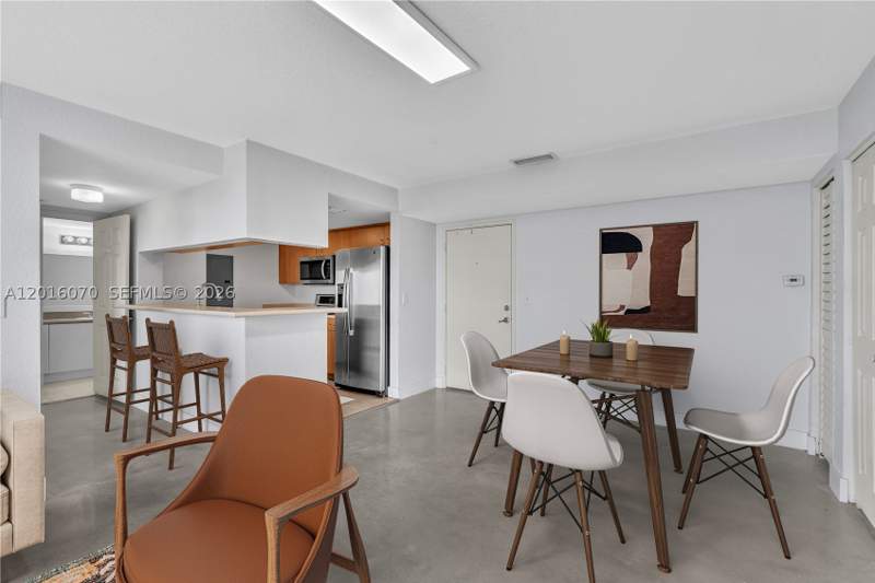 2 bedroom Condominium at 816 NW 11th St 1208, Seybold Pointe Condo, Miami — photo 4
