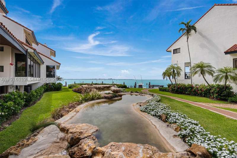 5 bedroom Condominium at 2000 S Bayshore Dr 69, L Hermitage, Miami — photo 1