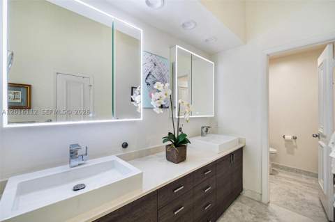 2000 S Bayshore Dr 69, Miami FL - photo 16 of 51