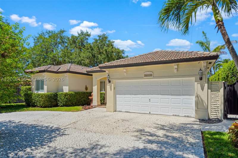 3 bedroom SingleFamilyResidence at 16238 NW 91st Ave, Royal Garden Estates, Miami Lakes — photo 1