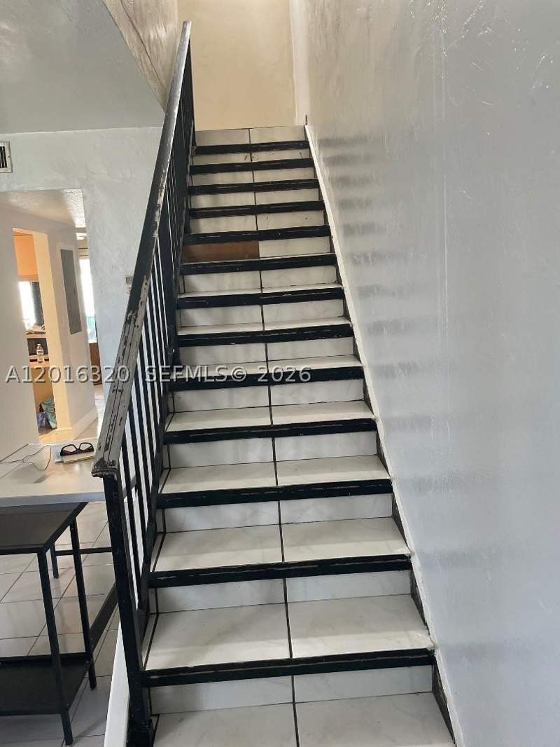 3 bedroom Townhouse at 14220 NE 3rd Ct 10A, The Arbour Townhouse Cond, Miami — photo 4