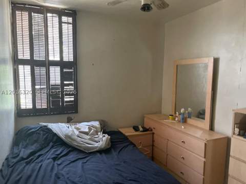 14220 NE 3rd Ct 10A, Miami FL - photo 8 of 9