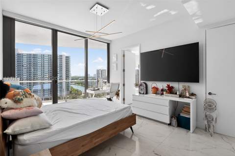 15701 Collins Ave 805, Sunny Isles Beach FL - photo 12 of 26