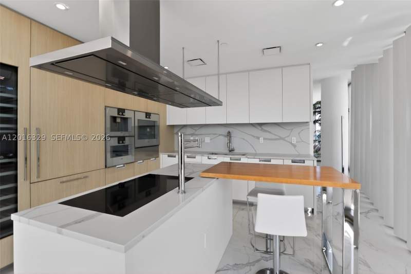 4 bedroom Condominium at 15701 Collins Ave 805, 15701 Collins Condo, Sunny Isles Beach — photo 2