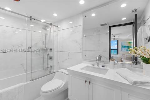 2555 Collins Ave 2205, Miami Beach FL - photo 20 of 35