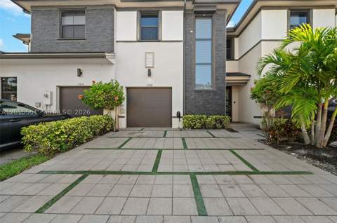 15776 NW 91st Ct, Miami Lakes FL - photo 8 of 37
