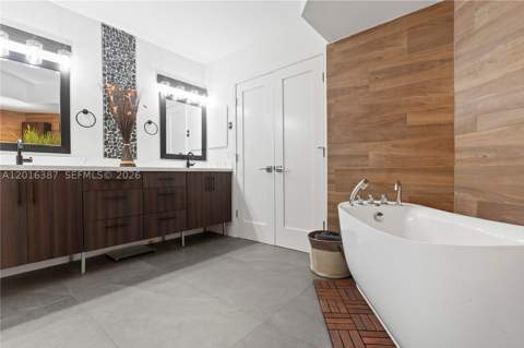 3600 Mystic Pointe Dr 306, Aventura FL - photo 15 of 51