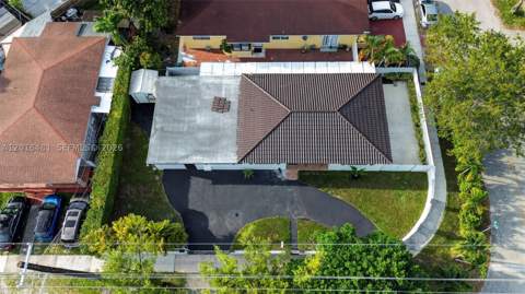 2451 NW 11th St, Miami FL - photo 6 of 51