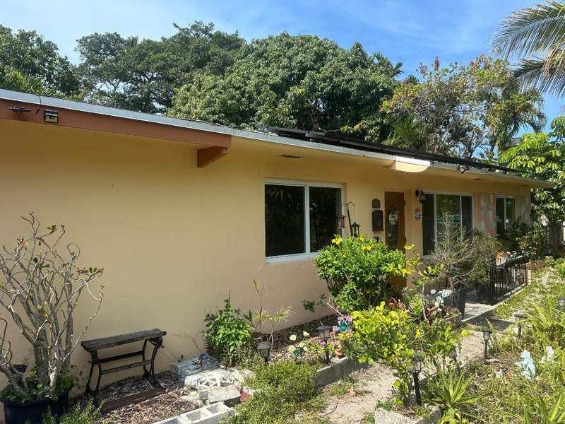 3 bedroom SingleFamilyResidence at 1631 NE 157th Terrace, Hillside, North Miami Beach — photo 3