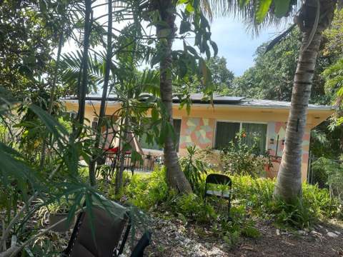 1631 NE 157th Terrace, North Miami Beach FL - photo 7 of 40