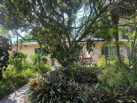 1631 NE 157th Terrace, North Miami Beach FL - photo 9 of 40
