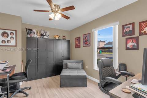 8266 NW 192nd Ter, Hialeah FL - photo 21 of 27