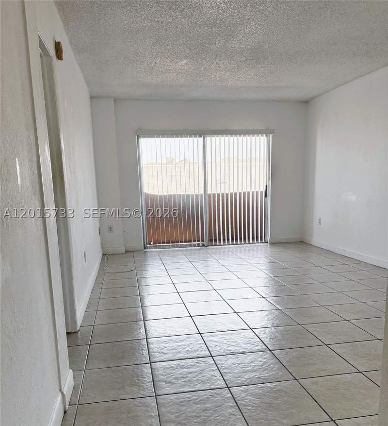 1 bedroom Condominium at 10900 SW 104th St 315, The Berkeley Condo, Miami — photo 3