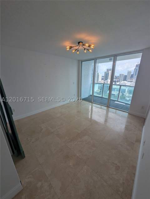31 SE 5th St 3002, Miami FL - photo 10 of 28