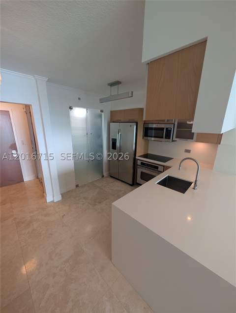 31 SE 5th St 3002, Miami FL - photo 7 of 28