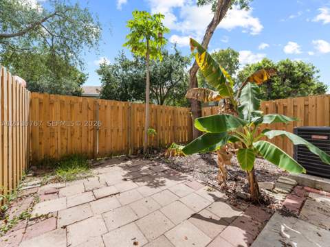1426 SE 26th Ave, Homestead FL - photo 19 of 32