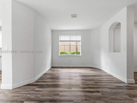 1426 SE 26th Ave, Homestead FL - photo 6 of 32