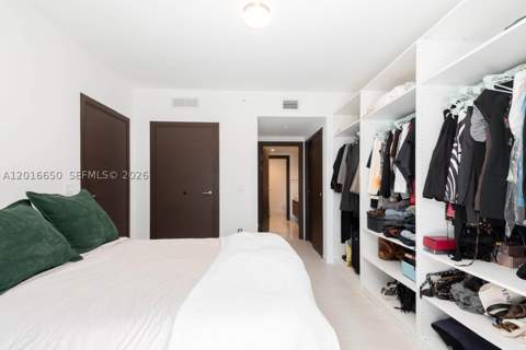 1000 Brickell Plz 2603, Miami FL - photo 15 of 33