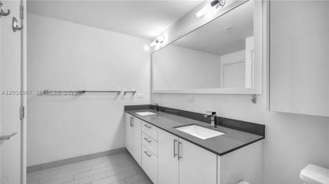999 SW 1st Ave 2009, Miami FL - photo 14 of 28