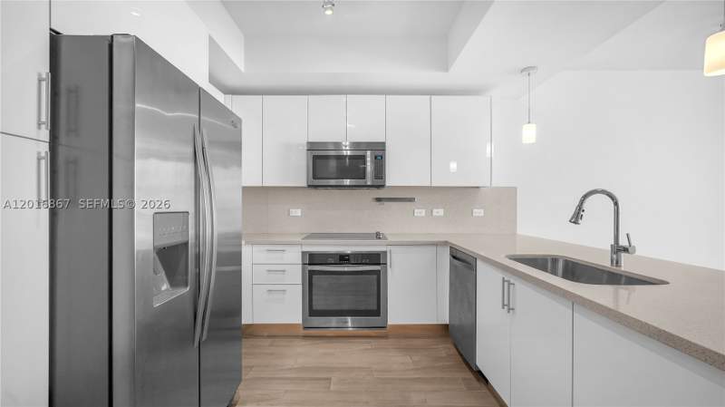 1 bedroom Condominium at 999 SW 1st Ave 2009, Nine At Mary Brickell Vil, Miami — photo 4
