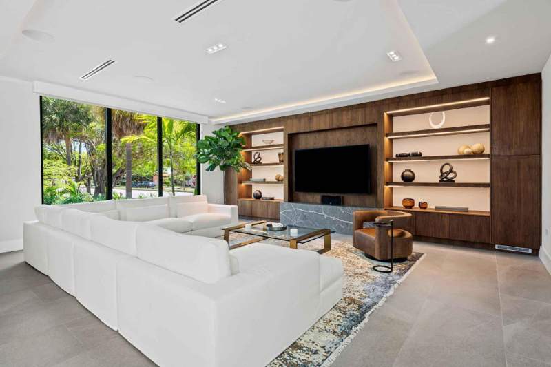 4 bedroom SingleFamilyResidence at 5288 Alton Road 3, La Gorce Golf Sub, Miami Beach — photo 3