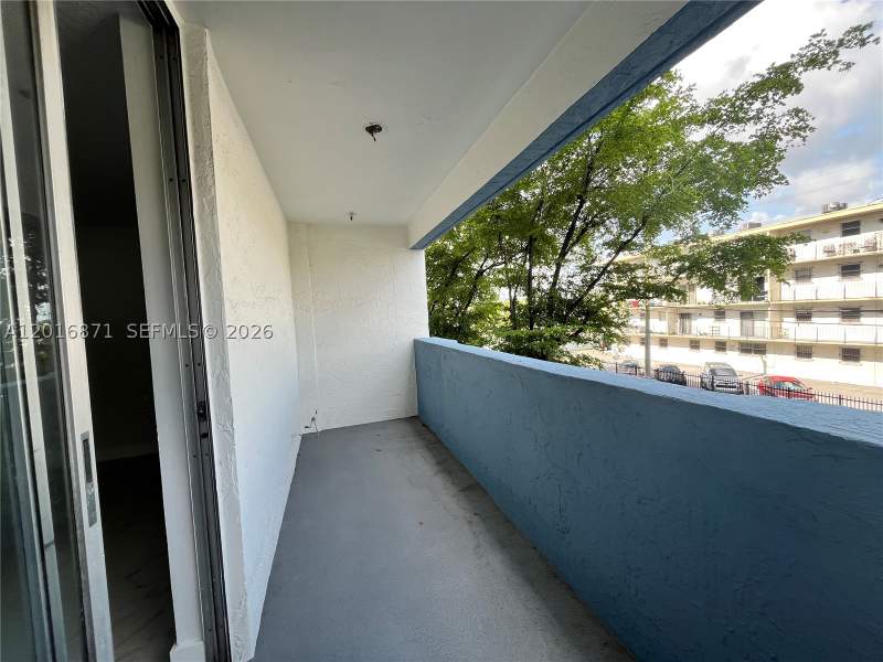 1 bedroom Condominium at 5050 NW 7th St 220, 5050 Condo, Miami — photo 2