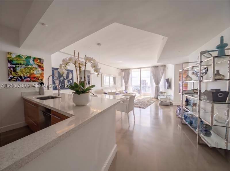 2 bedroom Condominium at 400 Alton Rd 1709, Murano Grande At Portofin, Miami Beach — photo 2
