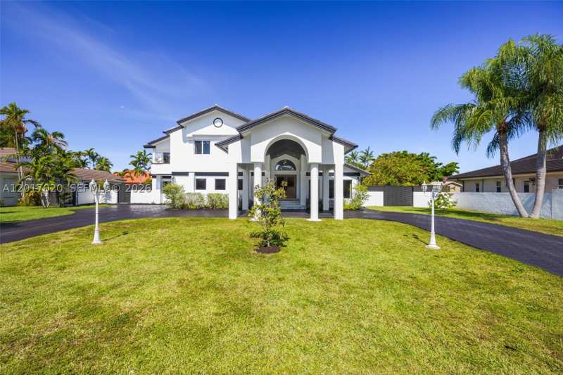 4 bedroom SingleFamilyResidence at 3352 SW 110th Ave, Chelsea Estates, Miami — photo 1