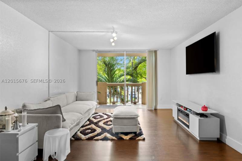 1 bedroom Condominium at 1800 Sans Souci 332, Bayview Palm Condo, North Miami — photo 3
