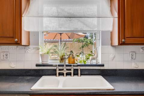 14500 SW 161st St, Miami FL - photo 15 of 48