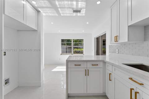 10210 SW 175th St, Miami FL - photo 7 of 25