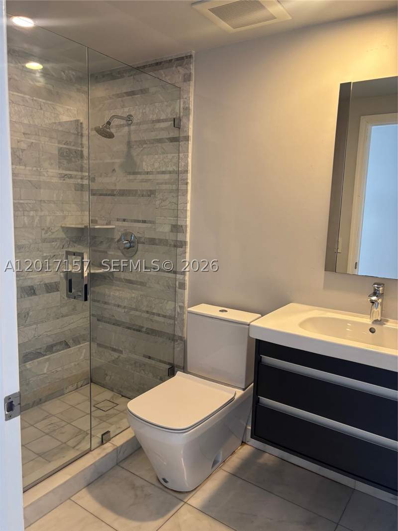 3 bedroom Condominium at 50 Ocean Lane Dr 404, The Pyramids @ Key Biscay, Key Biscayne — photo 5