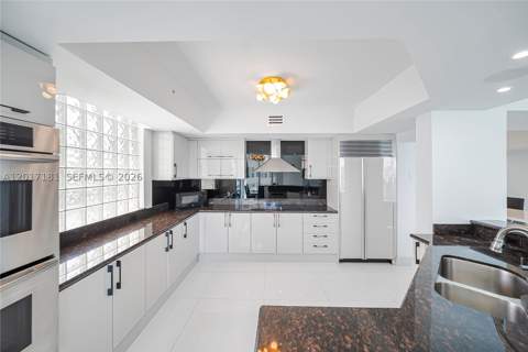 3301 NE 183rd St 1209, Aventura FL - photo 18 of 31