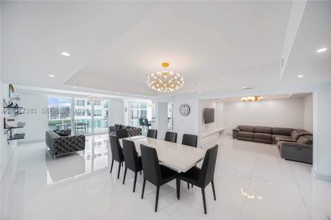 3301 NE 183rd St 1209, Aventura FL - photo 9 of 31