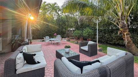 10773 NW 73rd Ter, Doral FL - photo 14 of 58