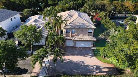 10773 NW 73rd Ter, Doral FL - photo 9 of 58
