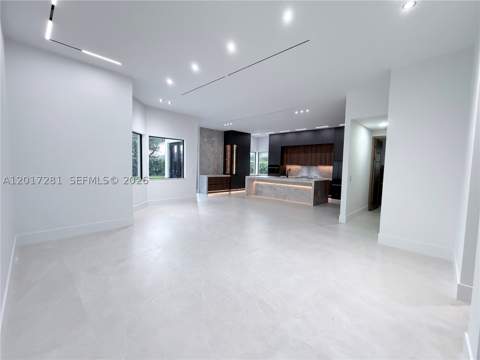 19880 SW 134th Ave, Miami FL - photo 8 of 45