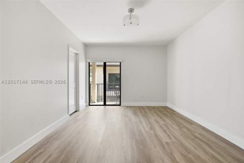 4426 83rd Pkwy, Doral FL - photo 17 of 53