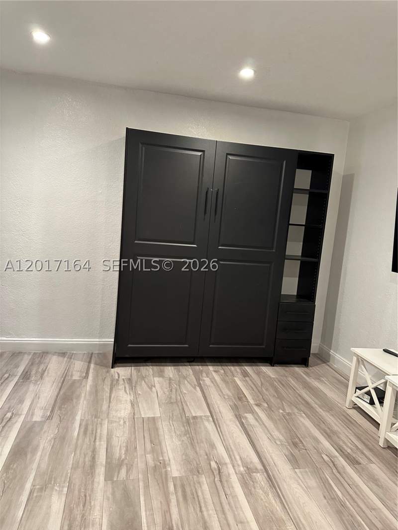 1 bedroom Condominium at 8401 Crespi Blvd 3, Oasis On The Beach Condo, Miami Beach — photo 4
