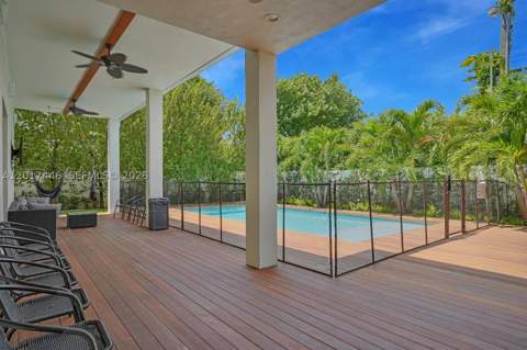 1025 NE 170th Ter, Miami FL - photo 11 of 53