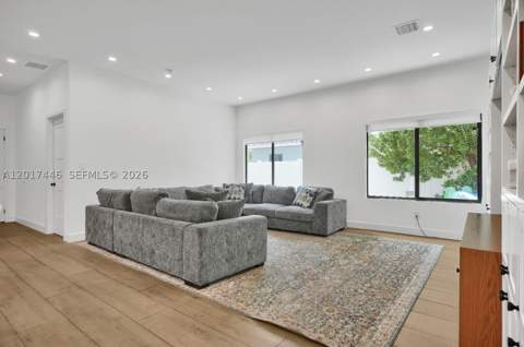 1025 NE 170th Ter, Miami FL - photo 23 of 53
