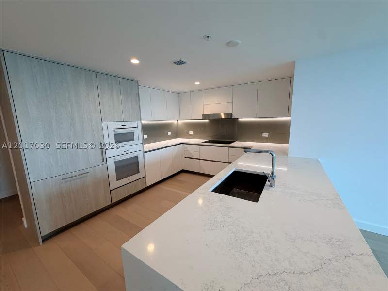 2 bedroom Condominium at 9221 E Bay Harbor Dr 309, La Baia, Bay Harbor Islands — photo 3