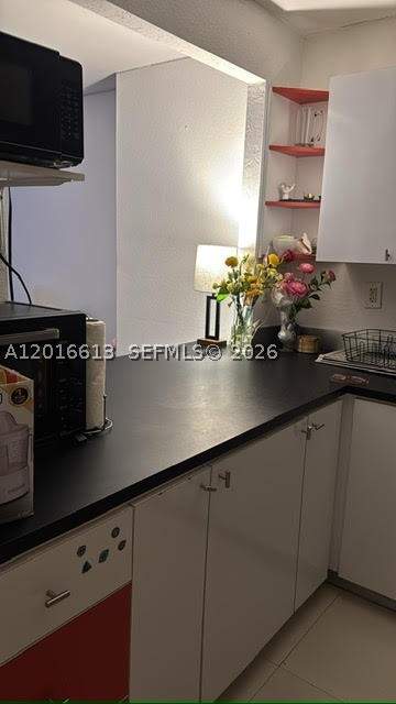 2903 N Miami Beach Blvd 906, North Miami Beach FL - photo 12 of 28