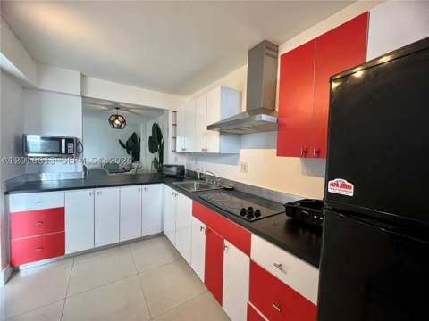 2903 N Miami Beach Blvd 906, North Miami Beach FL - photo 8 of 28