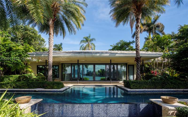 3 bedroom SingleFamilyResidence at 250 W San Marino Dr, San Marino Island, Miami Beach — photo 2