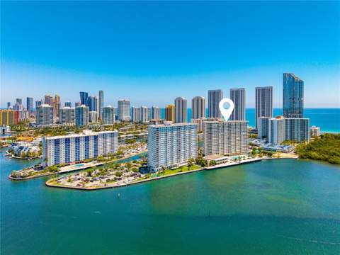 300 Bayview Dr 2115, Sunny Isles Beach FL - photo 19 of 22