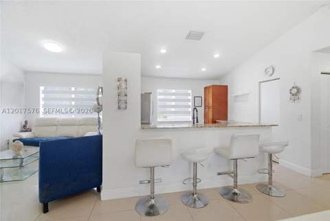 15481 SW 155th Ter, Miami FL - photo 19 of 47