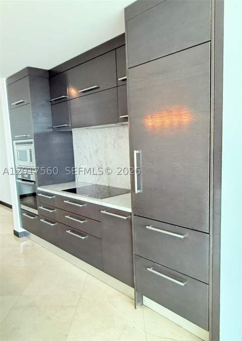 900 Biscayne Blvd 3803, Miami FL - photo 10 of 35