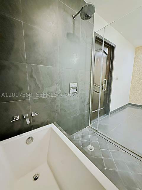 900 Biscayne Blvd 3803, Miami FL - photo 20 of 35